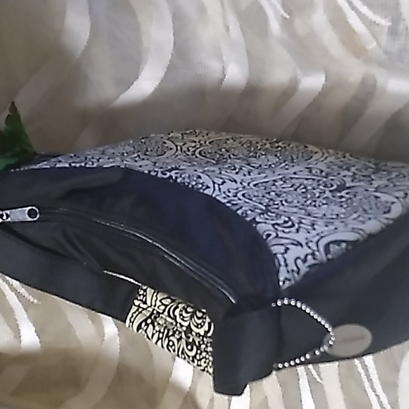 NEW Insulated Lunch Bag - Picture 4 of 16